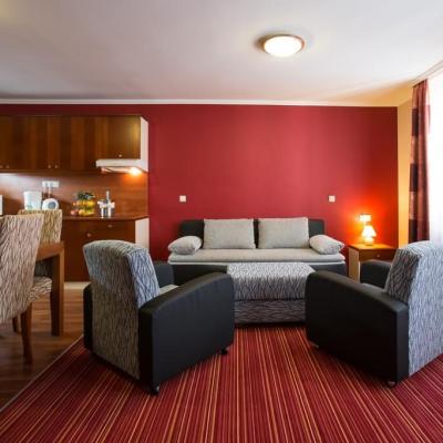 Unsere Zimmer 13